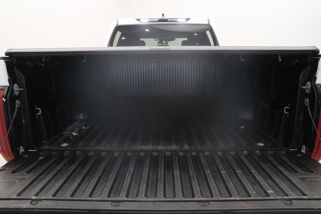 2023 Toyota Tundra in Sept-Îles, Quebec - 17 - w1024h768px