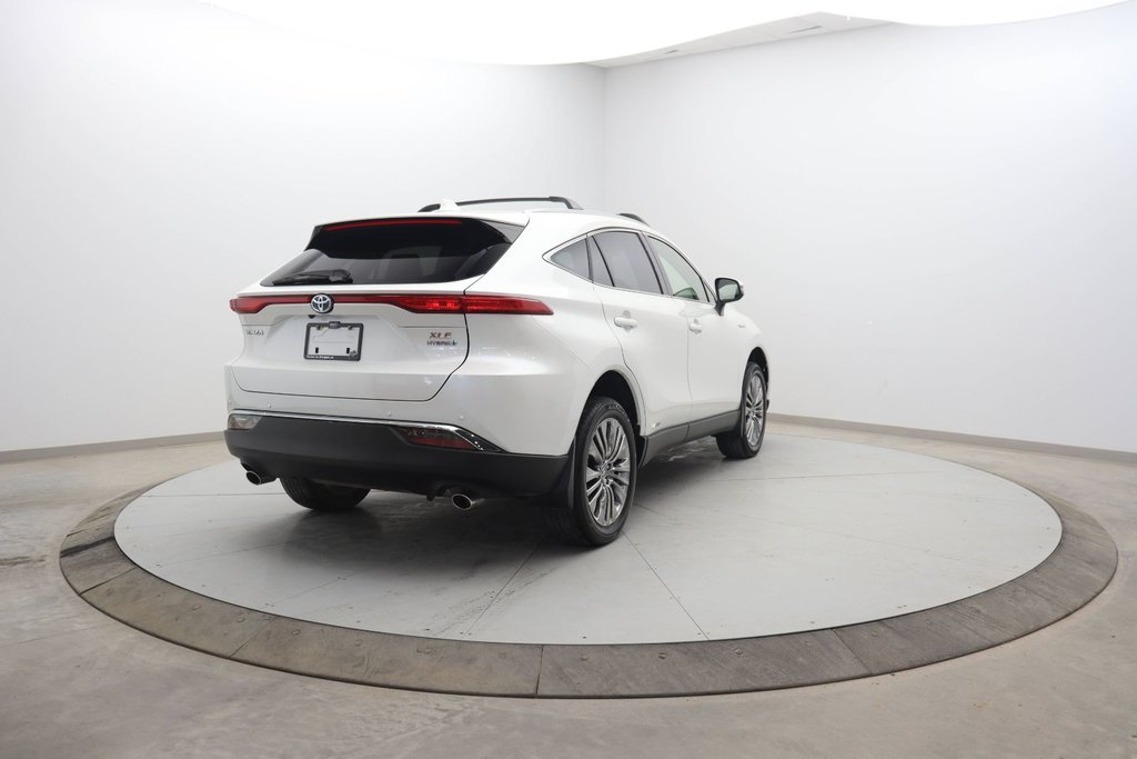 Toyota Venza  2021 à Sept-Îles, Québec - 4 - w1024h768px