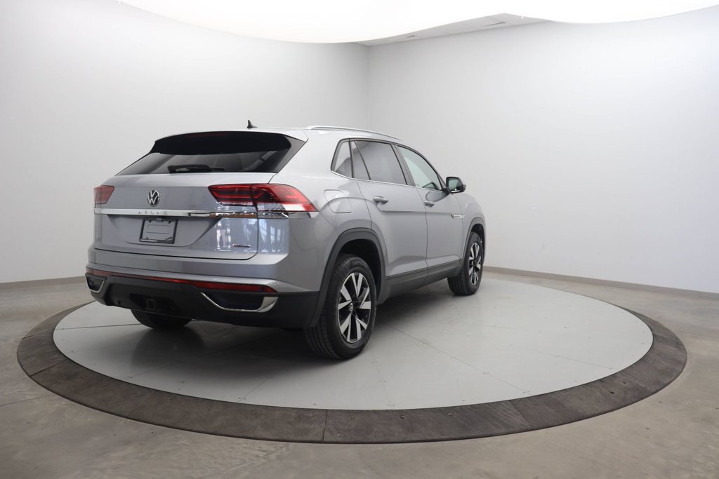 Volkswagen Atlas Cross Sport  2021 à Sept-Îles, Québec - 4 - w1024h768px