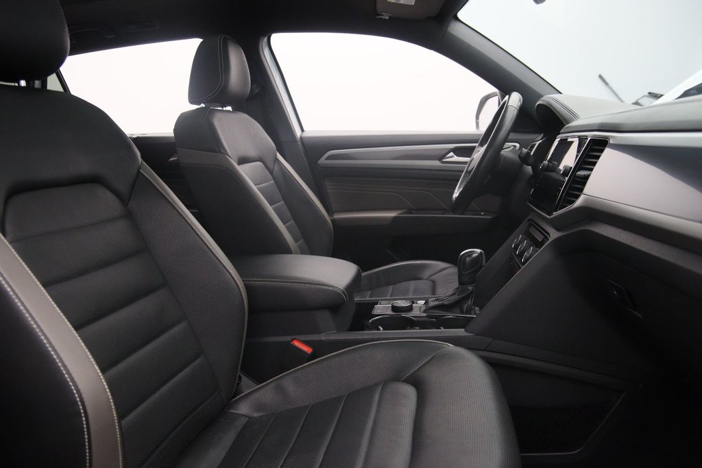 2022 Volkswagen Atlas Cross Sport in Sept-Îles, Quebec - 17 - w1024h768px