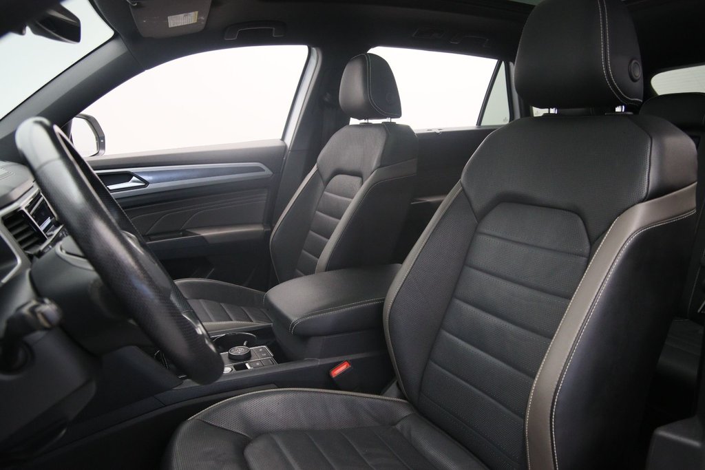 2022 Volkswagen Atlas Cross Sport in Sept-Îles, Quebec - 6 - w1024h768px