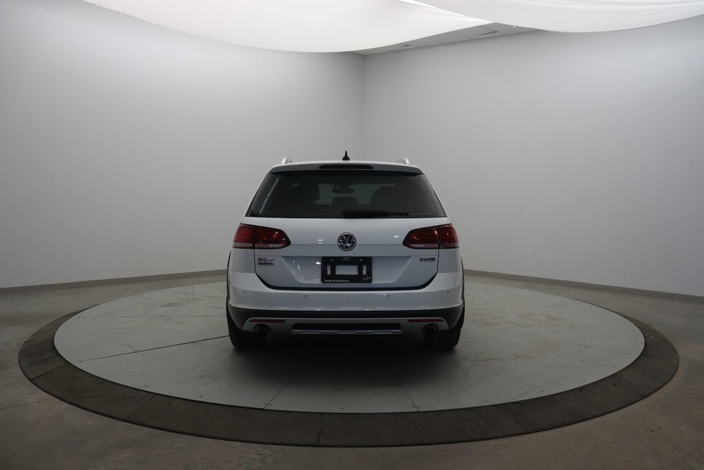 2019 Volkswagen Golf Alltrack in Jonquière, Quebec - 5 - w1024h768px