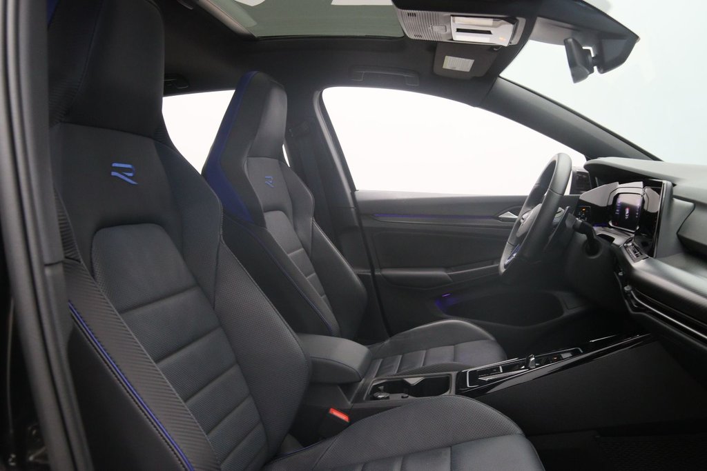 2024 Volkswagen Golf R in Jonquière, Quebec - 17 - w1024h768px