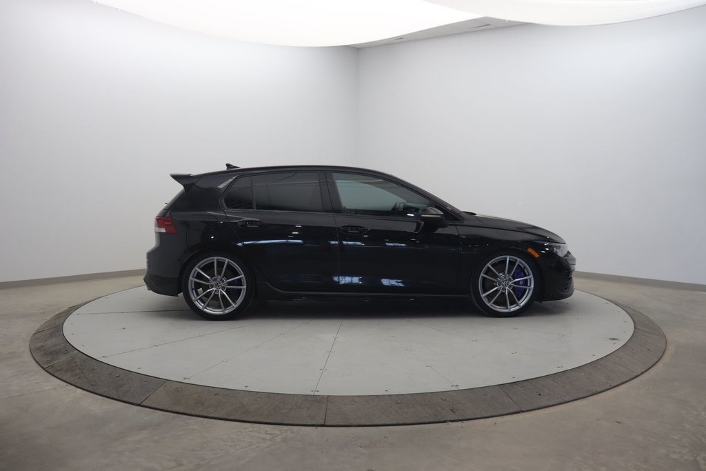 2024 Volkswagen Golf R in Jonquière, Quebec - 3 - w1024h768px