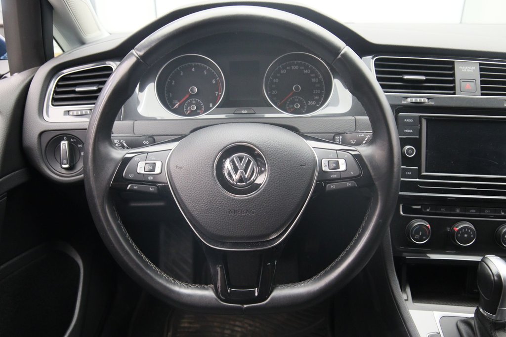 2019 Volkswagen Golf SportWagen in Chicoutimi, Quebec - 14 - w1024h768px