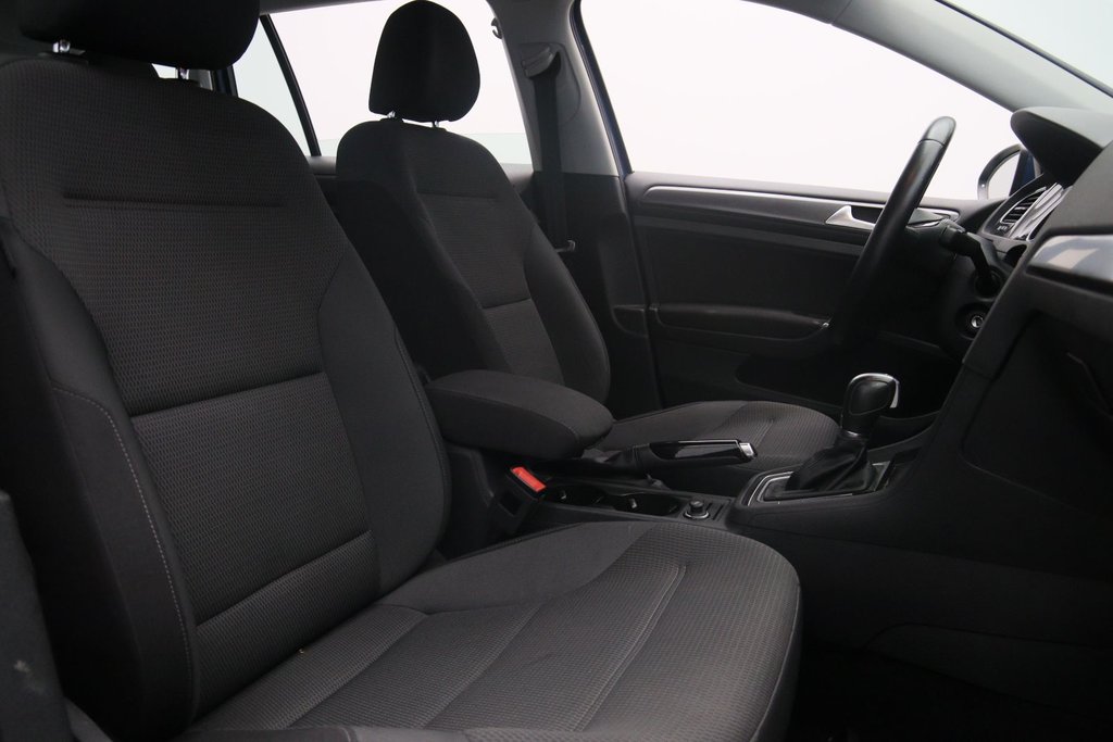 2019 Volkswagen Golf SportWagen in Chicoutimi, Quebec - 6 - w1024h768px