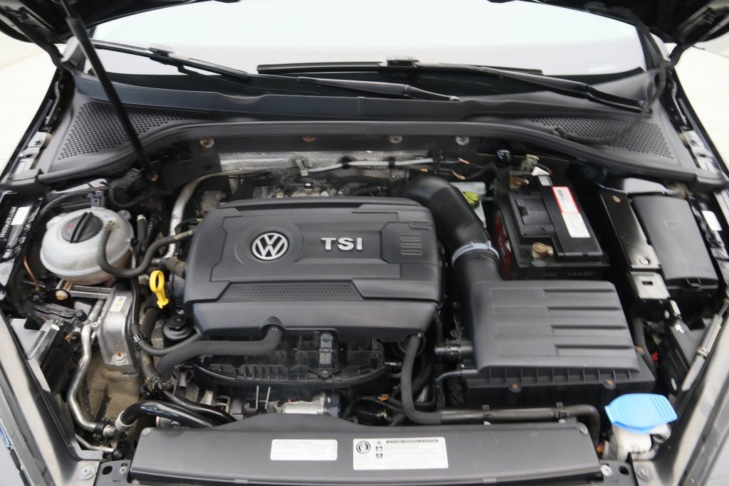 2015 Volkswagen Golf Sportwagon in Sept-Îles, Quebec - 19 - w1024h768px