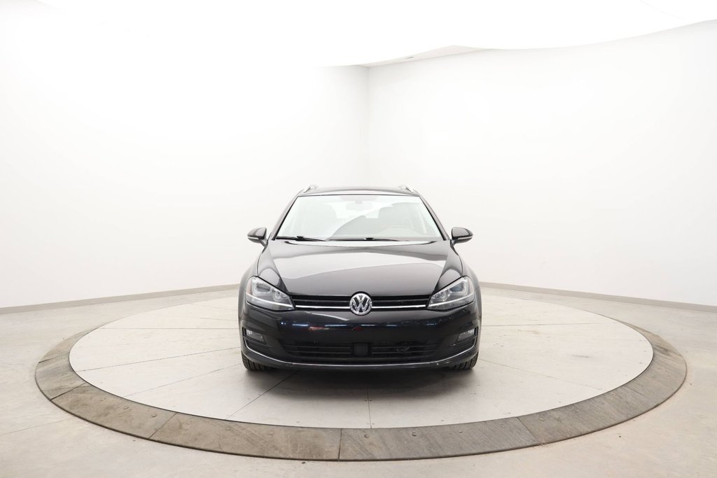 2015 Volkswagen Golf Sportwagon in Sept-Îles, Quebec - 2 - w1024h768px