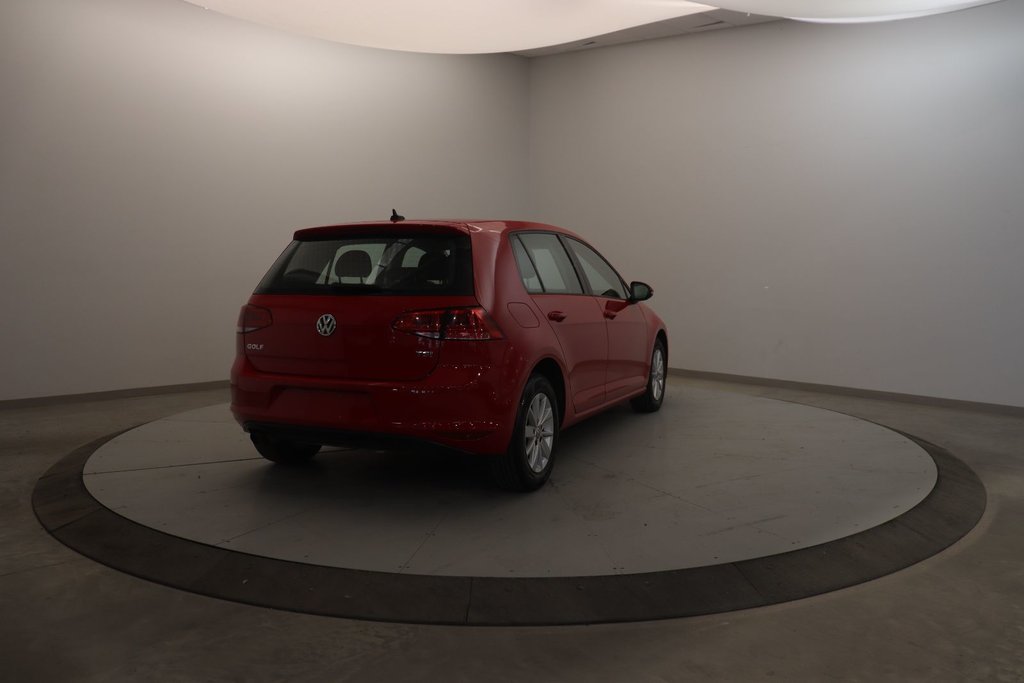 Volkswagen Golf  2017 à Baie-Comeau, Québec - 4 - w1024h768px