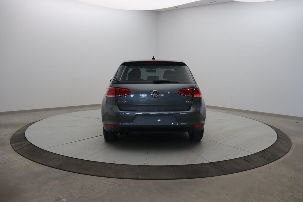 Volkswagen Golf  2017 à Jonquière, Québec - 5 - w1024h768px