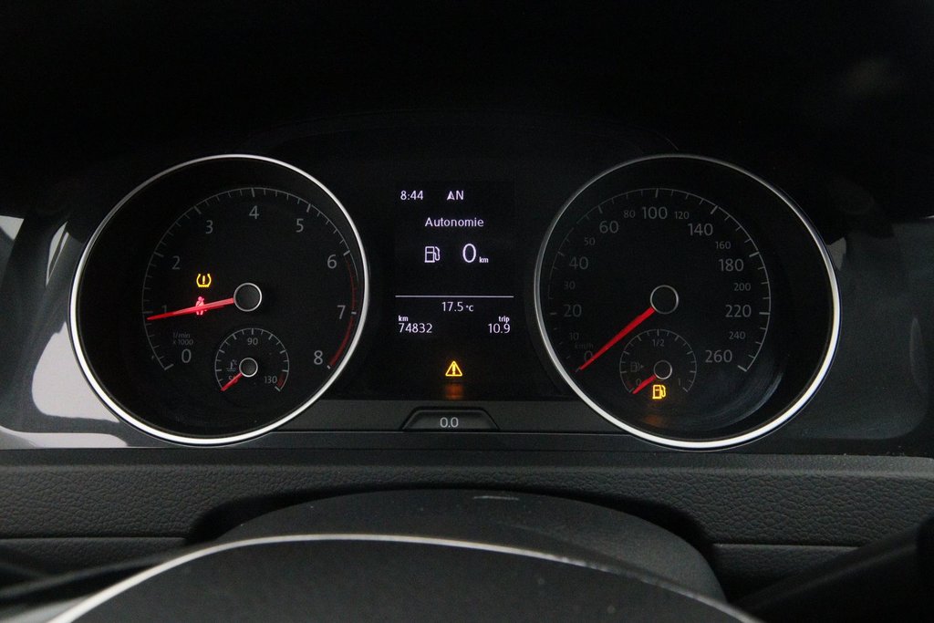 2021 Volkswagen Golf in Baie-Comeau, Quebec - 12 - w1024h768px