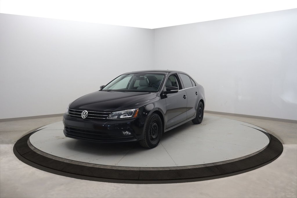 Volkswagen Jetta Sedan  2016 à Jonquière, Québec - 1 - w1024h768px