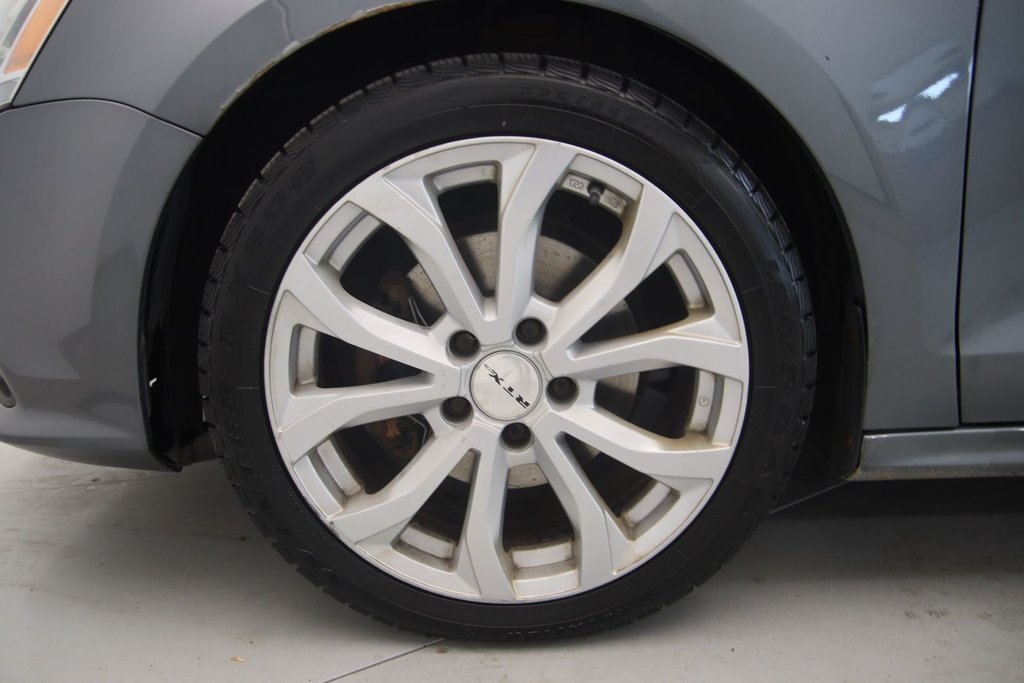 Volkswagen Jetta Sedan  2017 à Jonquière, Québec - 18 - w1024h768px