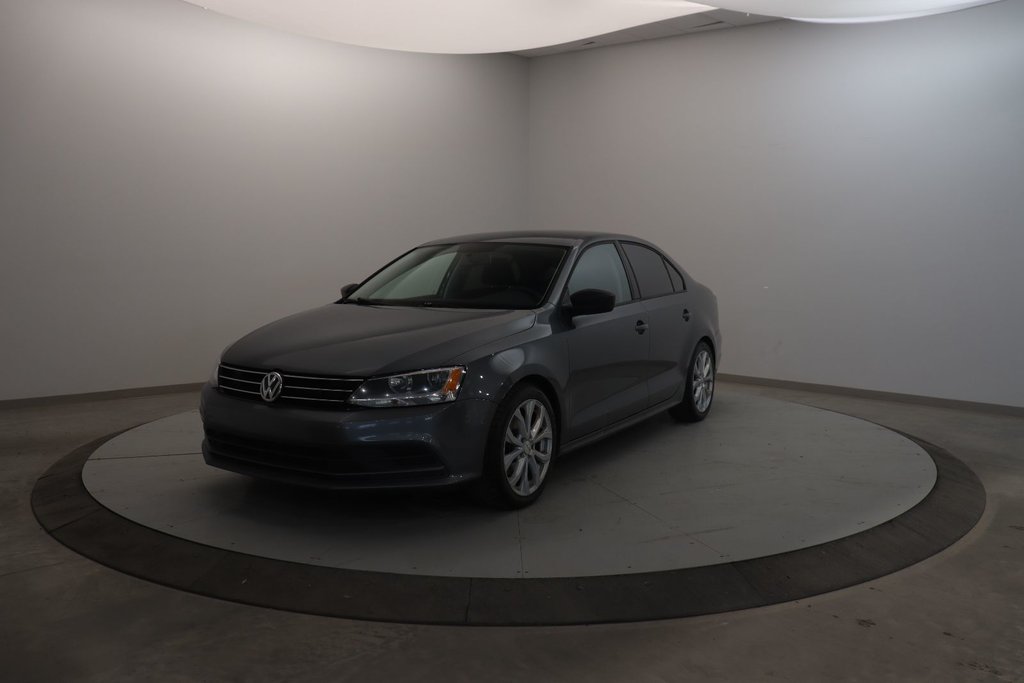 Volkswagen Jetta Sedan  2017 à Jonquière, Québec - 1 - w1024h768px
