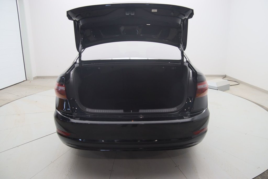 Volkswagen Jetta  2019 à Baie-Comeau, Québec - 17 - w1024h768px