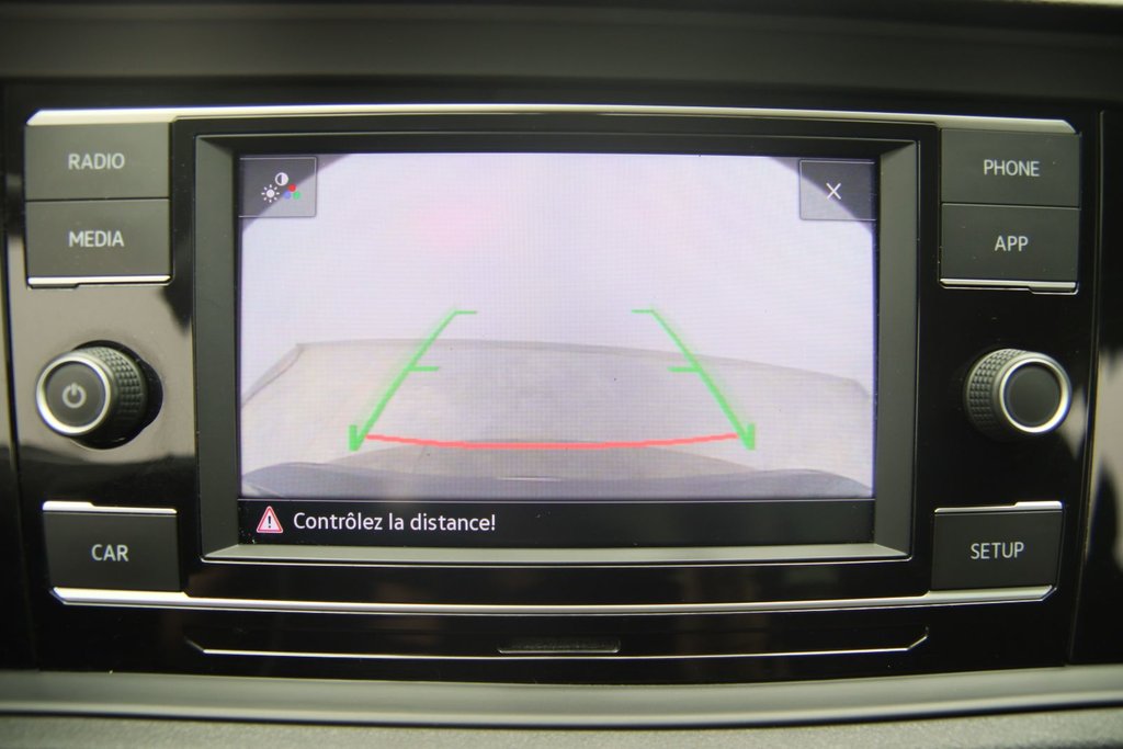 Volkswagen Jetta  2019 à Baie-Comeau, Québec - 14 - w1024h768px