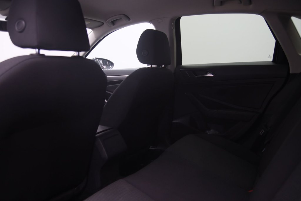 Volkswagen Jetta  2019 à Baie-Comeau, Québec - 8 - w1024h768px