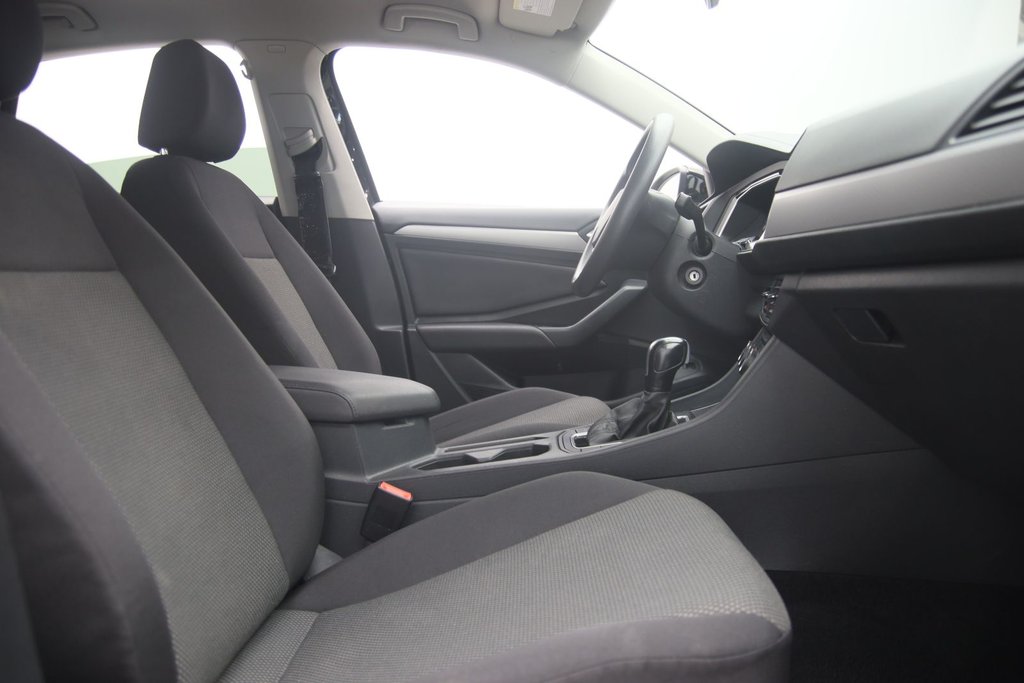 Volkswagen Jetta  2019 à Baie-Comeau, Québec - 15 - w1024h768px