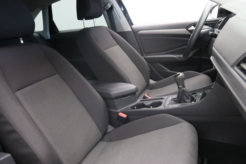 Volkswagen Jetta  2019 à Jonquière, Québec - 15 - w1024h768px