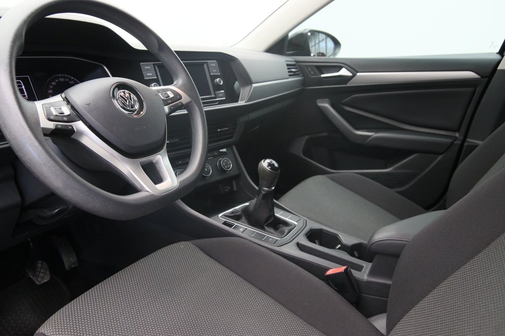 Volkswagen Jetta  2019 à Jonquière, Québec - 6 - w1024h768px