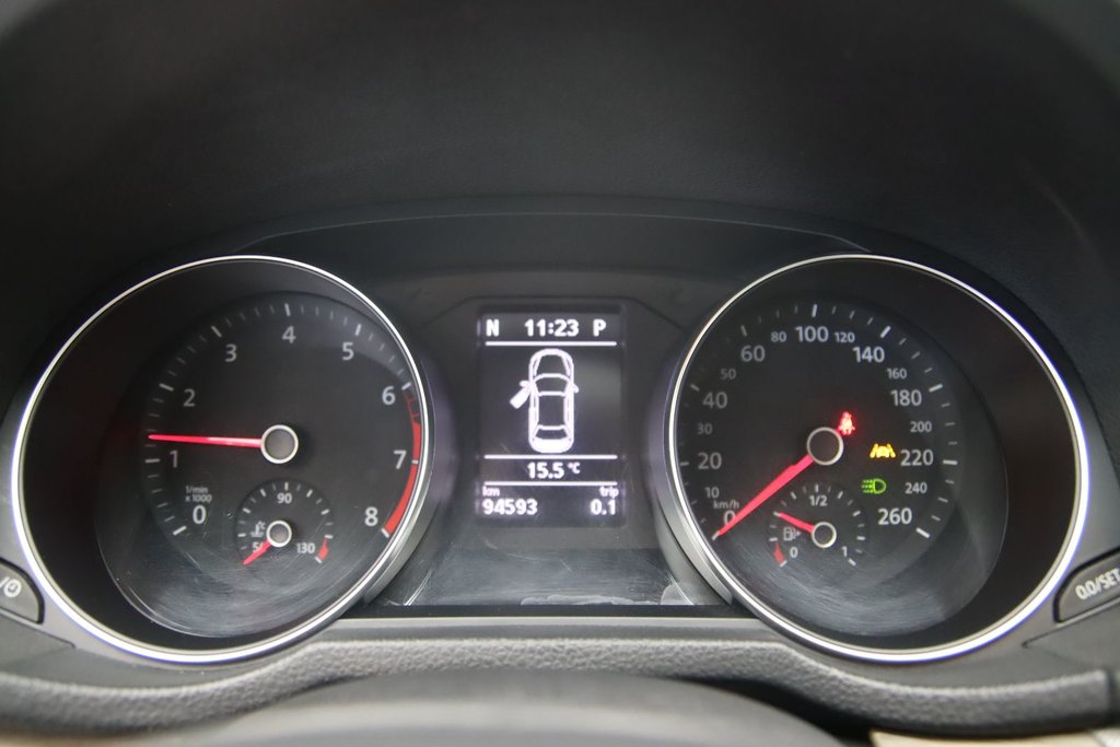 Volkswagen Passat  2017 à Sept-Îles, Québec - 13 - w1024h768px
