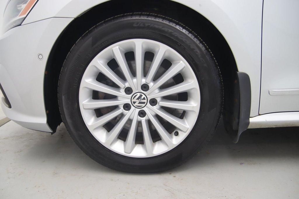Volkswagen Passat  2017 à Sept-Îles, Québec - 19 - w1024h768px