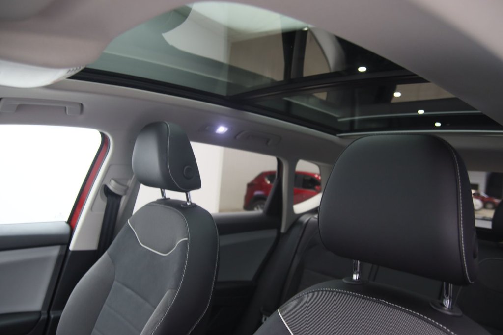 2023 Volkswagen Taos in Jonquière, Quebec - 8 - w1024h768px