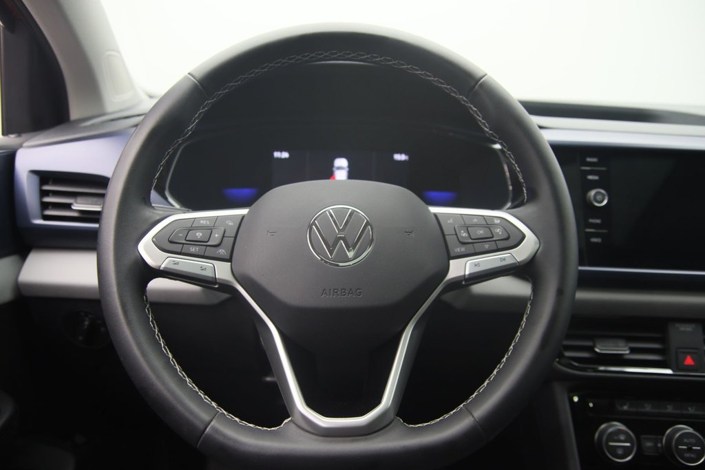 2023 Volkswagen Taos in Jonquière, Quebec - 12 - w1024h768px