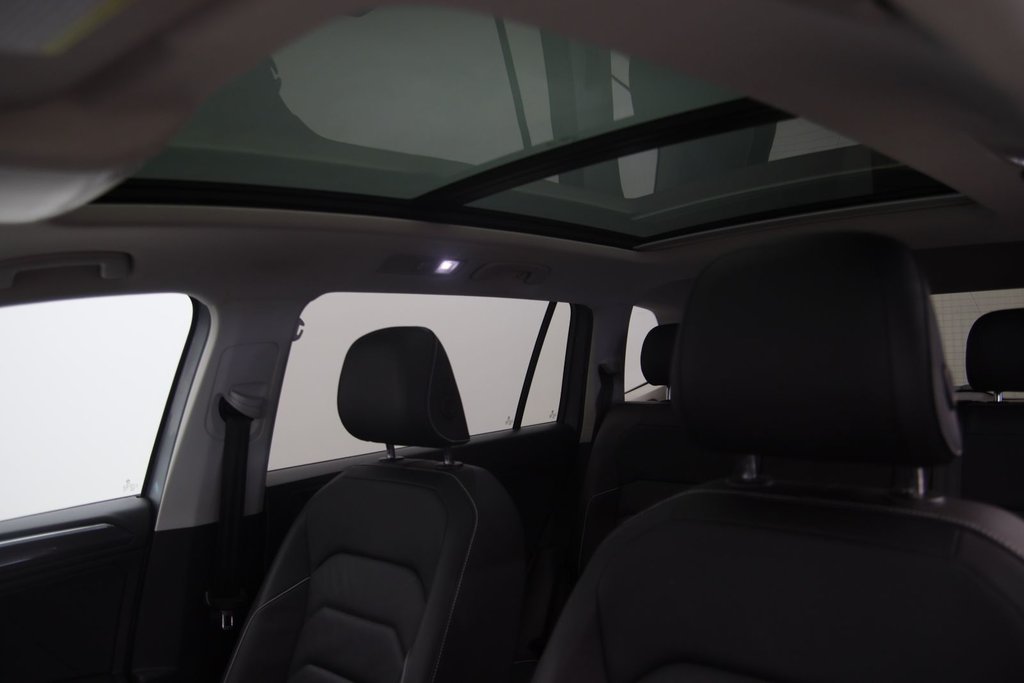 2021 Volkswagen Tiguan in Jonquière, Quebec - 8 - w1024h768px