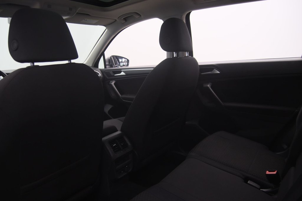 Volkswagen Tiguan  2021 à Baie-Comeau, Québec - 9 - w1024h768px