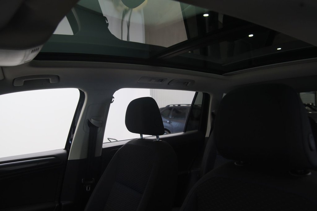 Volkswagen Tiguan  2021 à Baie-Comeau, Québec - 8 - w1024h768px