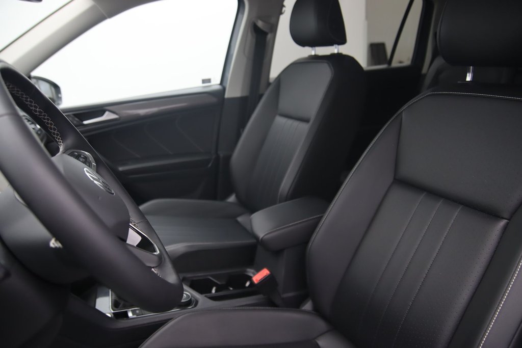 2022 Volkswagen Tiguan in Baie-Comeau, Quebec - 7 - w1024h768px