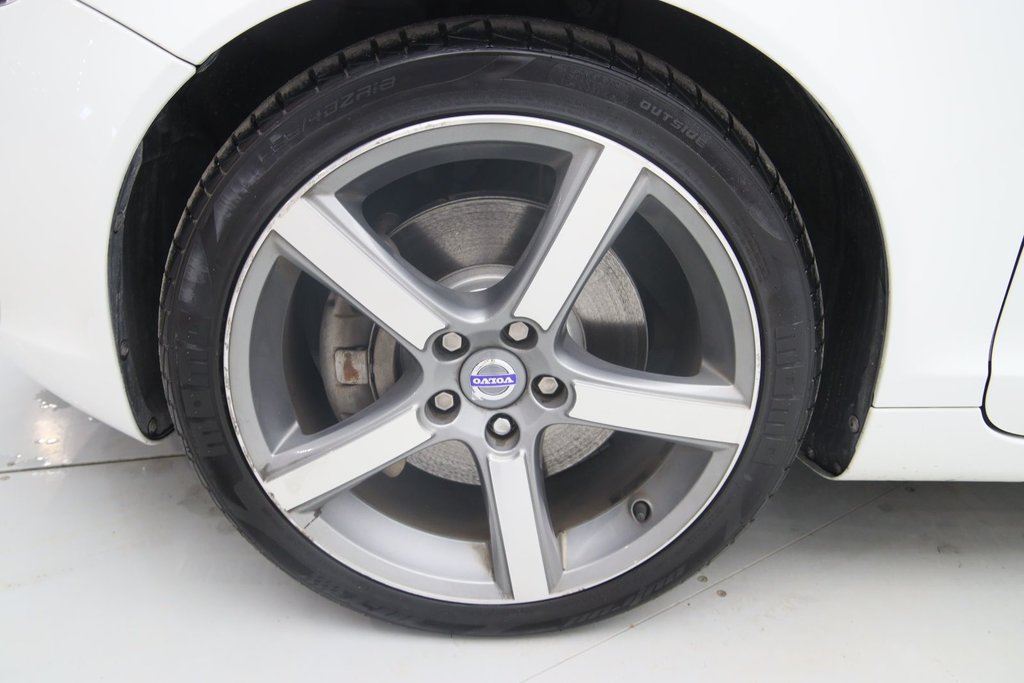 Volvo C70  2013 à Sept-Îles, Québec - 15 - w1024h768px