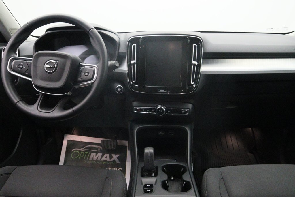 2021 Volvo XC40 Momentum in Chicoutimi, Quebec - 10 - w1024h768px
