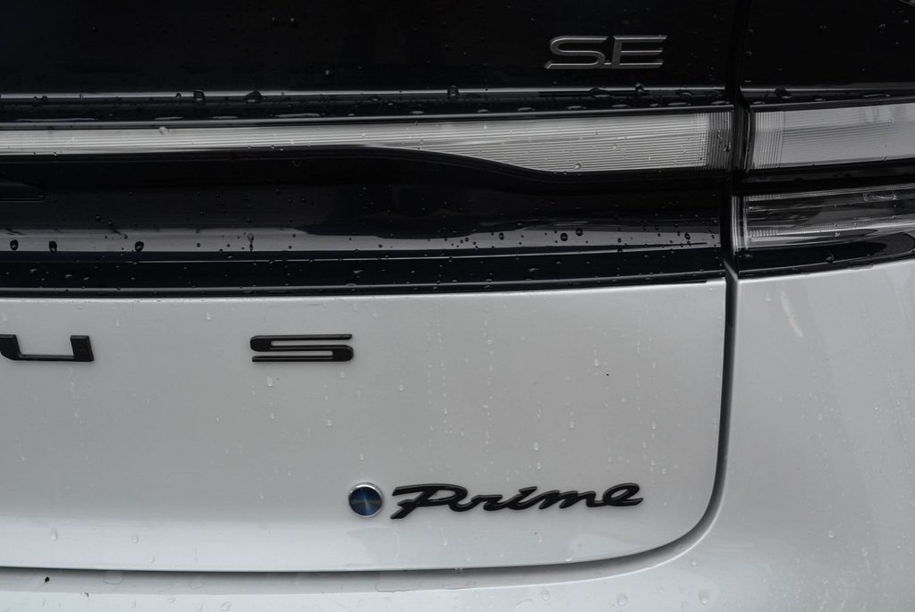 Toyota PRIUS PRIME SE 2024 à Gatineau, Québec - 18 - w1024h768px