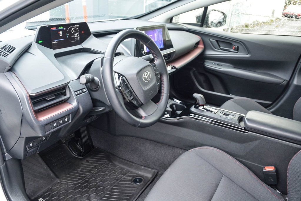 Toyota PRIUS PRIME SE 2024 à Gatineau, Québec - 23 - w1024h768px