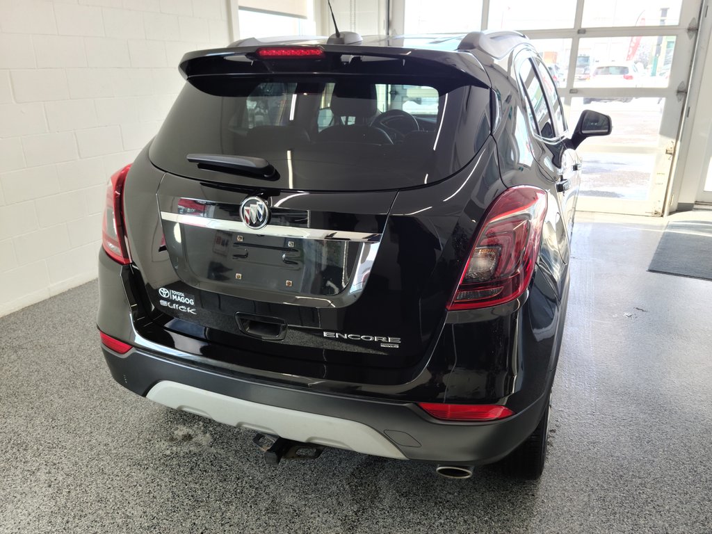 2018  Encore Sport Touring AWD, in Magog, Quebec - 3 - w1024h768px
