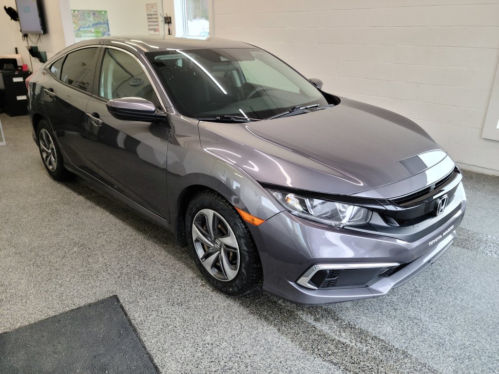 Honda Civic Sedan LX, AUTOMATIQUE, 2019 à Magog, Québec - 1 - w1024h768px