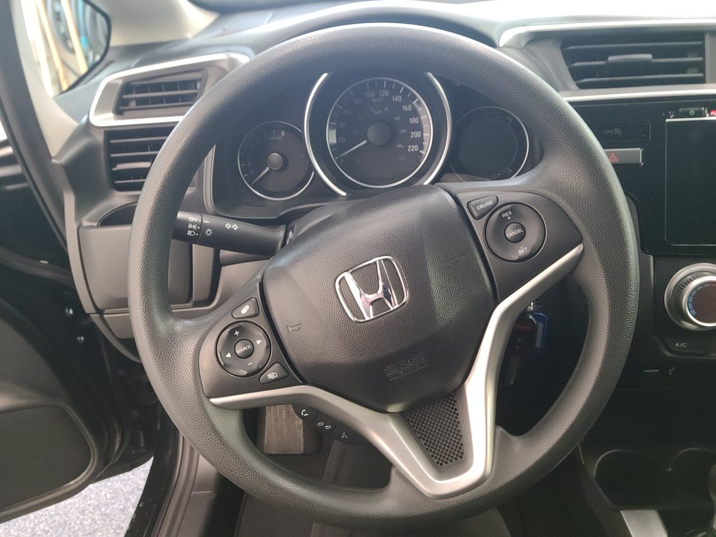 Honda Fit LX 2017 à Magog, Québec - 11 - w1024h768px