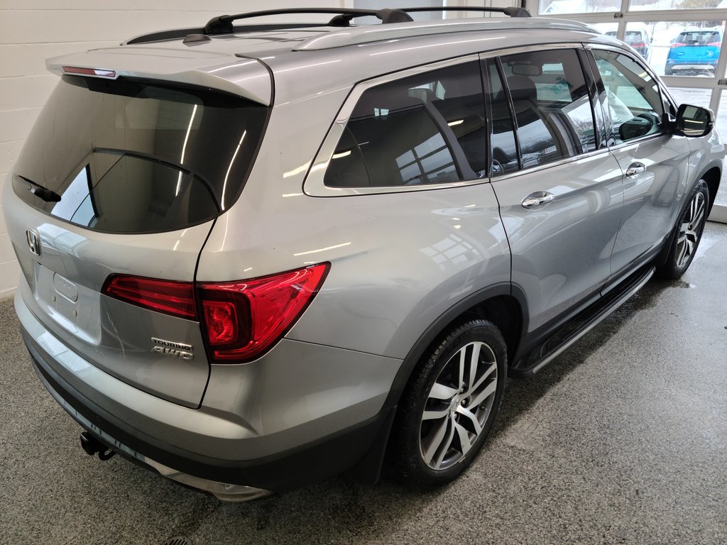 Honda Pilot Touring AWD, 2018 à Magog, Québec - 3 - w1024h768px