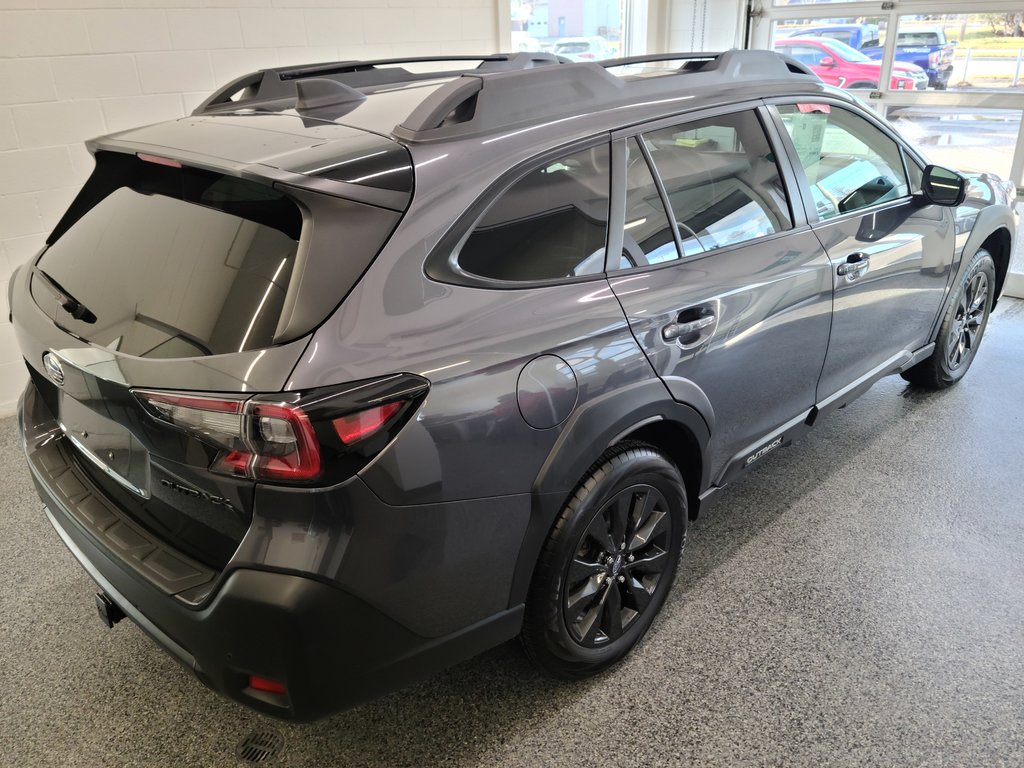 Outback EDITION ONYX AWD, CUIR, 2023 à Magog, Québec - 3 - w1024h768px