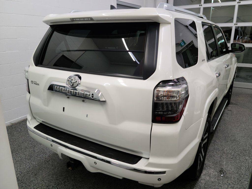 2019  4Runner LIMITED, AWD, CUIR, in Magog, Quebec - 3 - w1024h768px