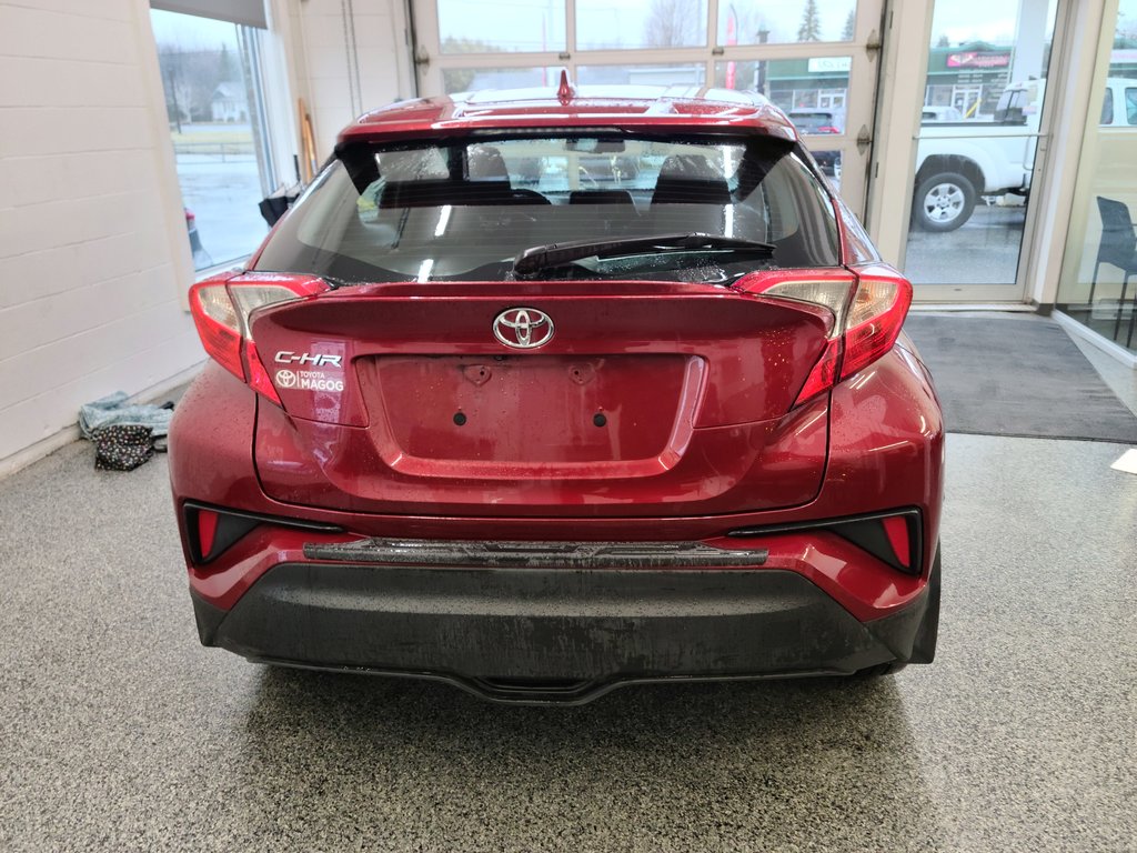 2018  C-HR XLE FWD in Magog, Quebec - 4 - w1024h768px