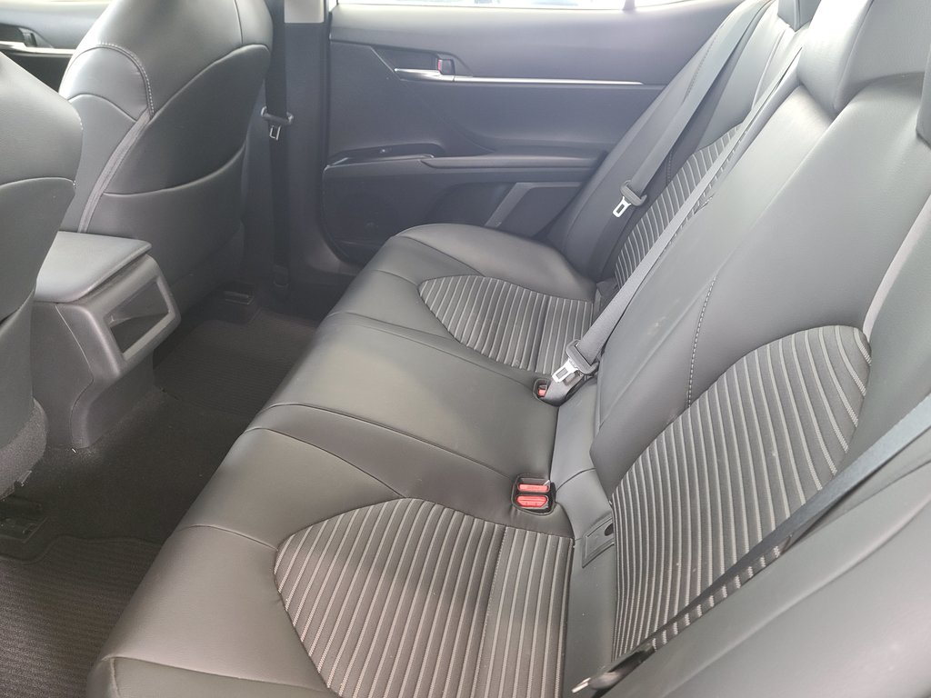 2019 Toyota Camry Hybrid SE, A/C, in Magog, Quebec - 10 - w1024h768px