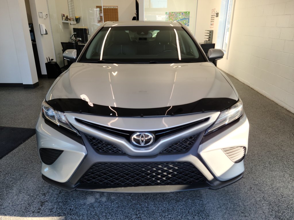 2018  Camry SE GROUPE AMELIORE, in Magog, Quebec - 5 - w1024h768px