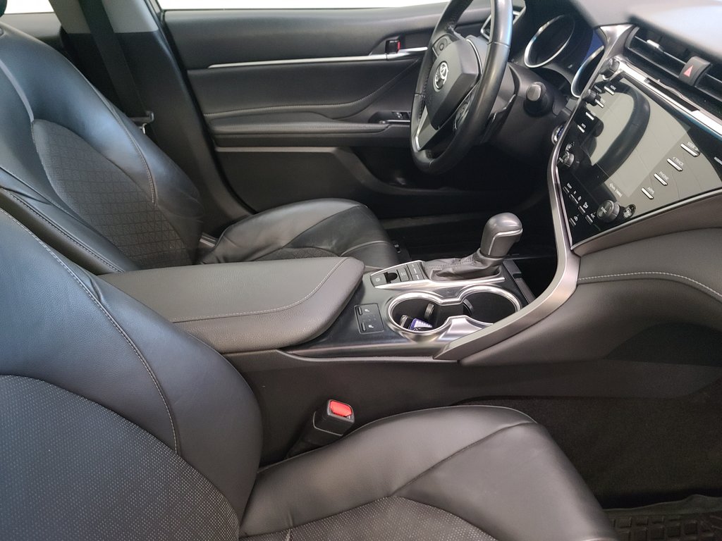 Toyota Camry XSE, CUIR, TOIT, 2018 à Magog, Québec - 9 - w1024h768px