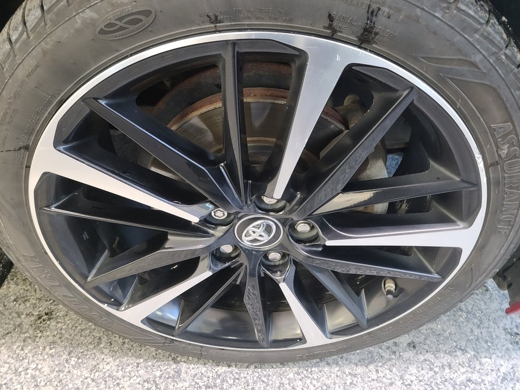 Toyota Camry XSE, CUIR, TOIT, 2018 à Magog, Québec - 25 - w1024h768px