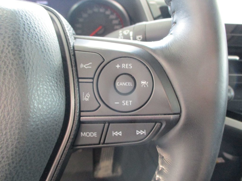 2022 Toyota Camry XSE in Magog, Quebec - 13 - w1024h768px