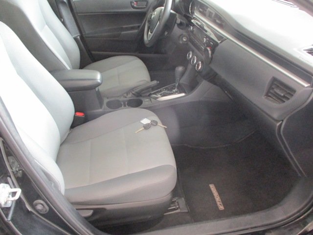 Toyota Corolla LE 2015 à Magog, Québec - 7 - w1024h768px