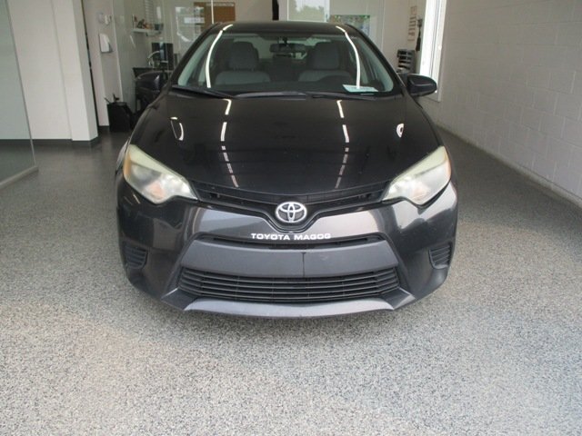 Toyota Corolla LE 2015 à Magog, Québec - 2 - w1024h768px